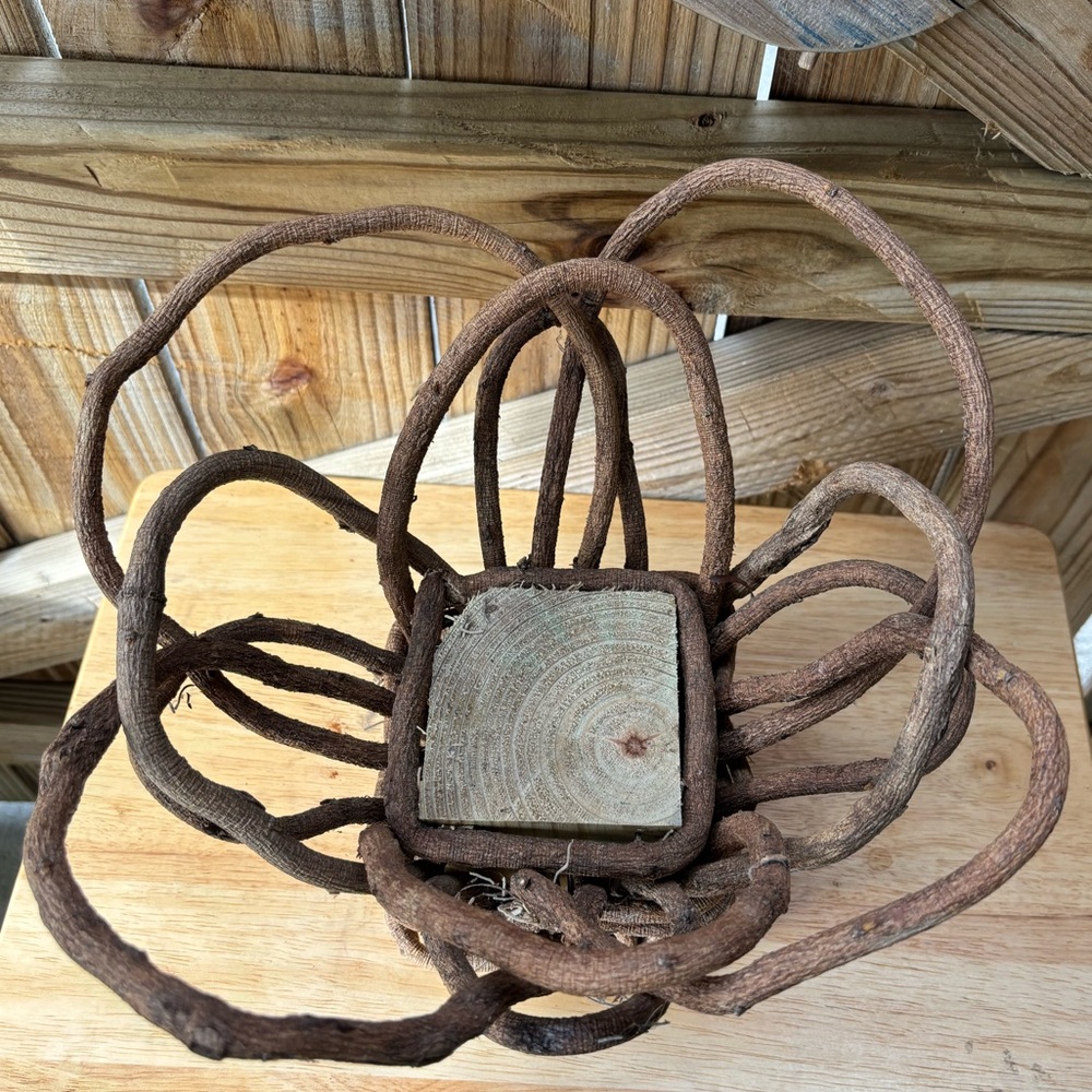 Vintage Handmade Wisteria Vine Rustic Decor Piece 10 1/2”H - Picture 4 of 9